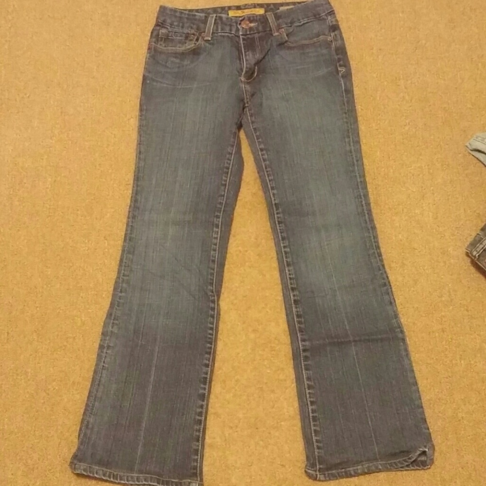 Seven7 jeans size 4